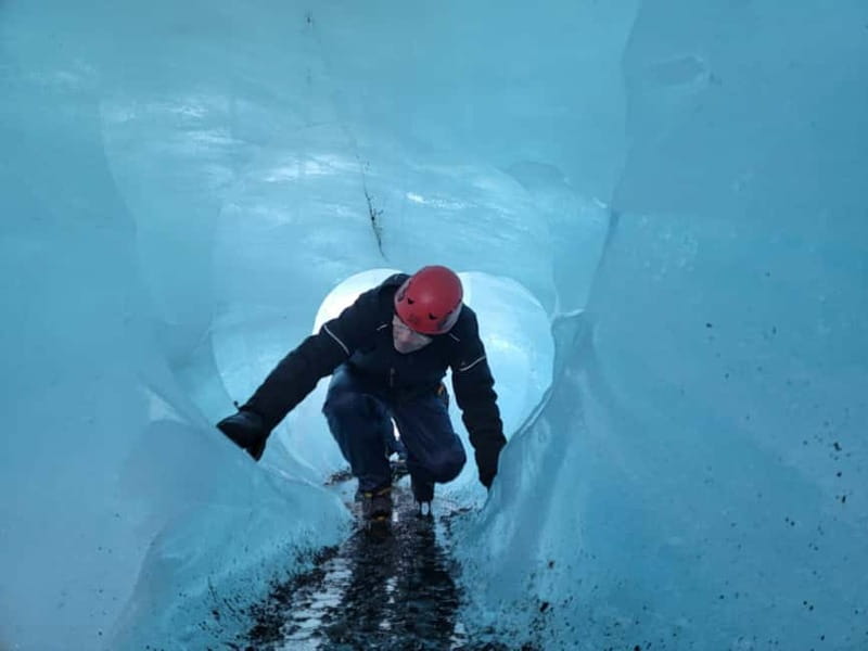 Jökulsárlón: Vatnajökull Glacier Ice Cave Tour by Super Jeep - The super jeep ride to Breiðamerkurjökull is part of the show