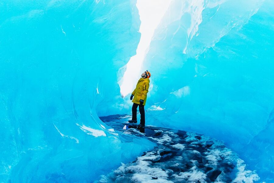 Jökulsárlón: Vatnajökull Ice Cave Guided Tour - Time Management: What Your 3 Hours Really Feels Like