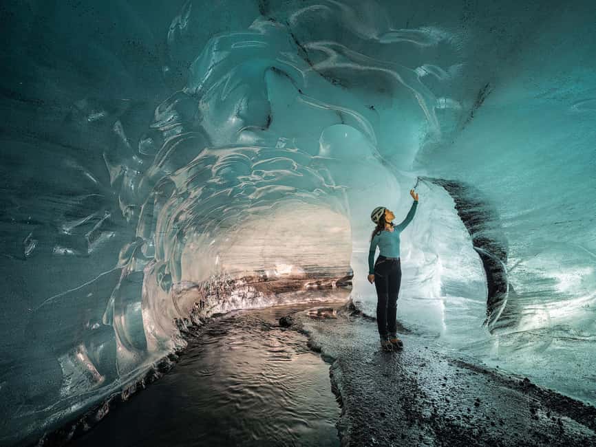 Katla Ice Cave Extended Guided Tour with Super Jeep - Super Jeep Transport: Getting Closer Without Slipping Off Your Plans
