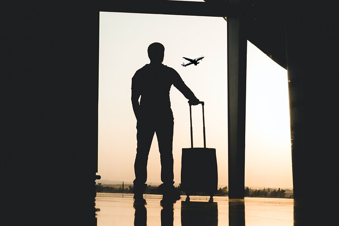 Keflavik Airport Private Transfer Round Trip - Key things to know