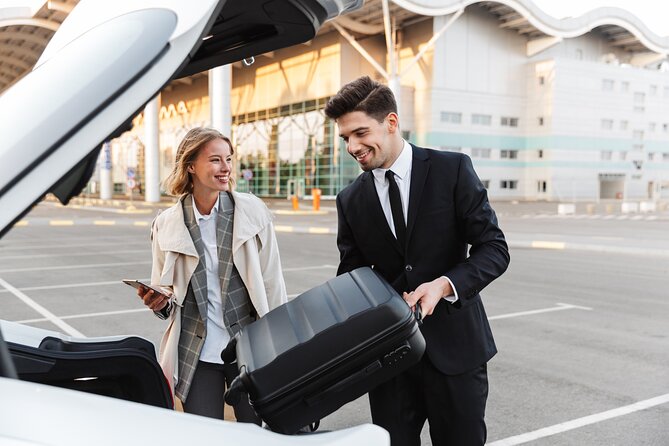 Keflavik International Airport Private Transfer - Key highlights at a glance