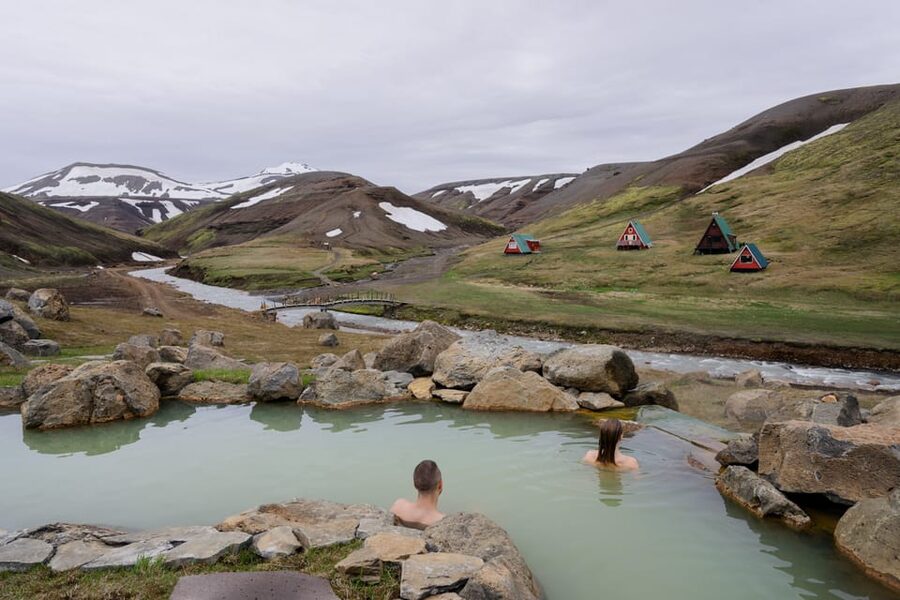 Kerlingarfjöll: Highland Baths Admission - What the mountain views add to your soak