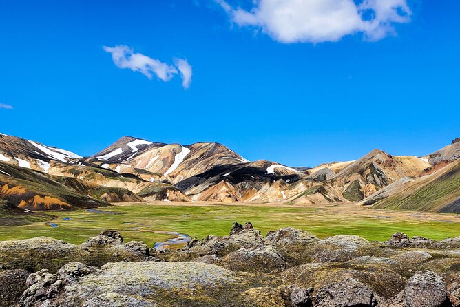 Landmannalaugar, Hekla, Sigoldugljufur 4x4 tour with Hiking - Stop 1: Landmannalaugar, the hike options, the natural pool, and the crater views
