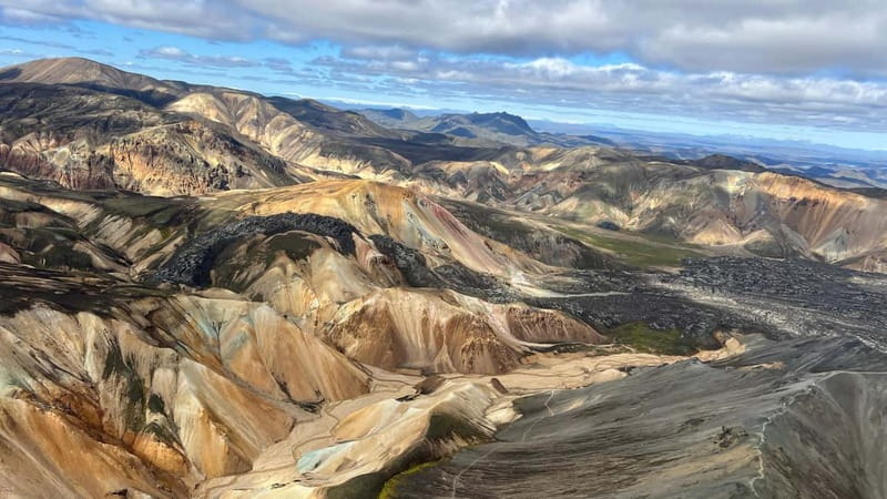 Landmannalaugar: Helicopter tour with 3 Landings - From Ace FBO Reykjavík: the pacing that keeps you from feeling rushed