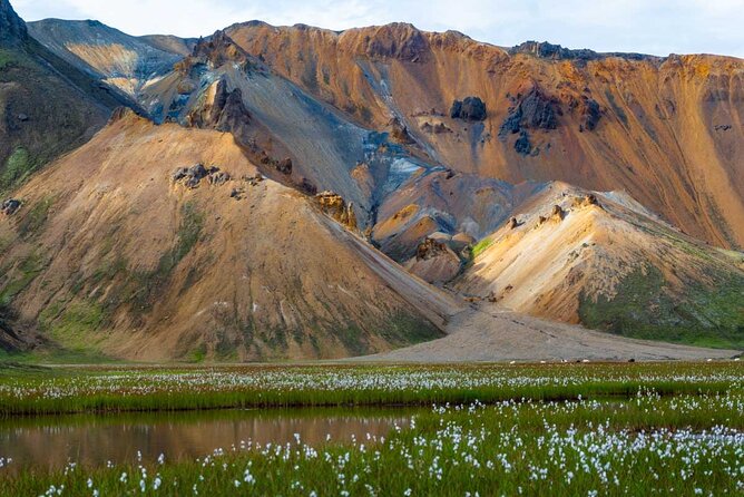 Landmannalaugar Hiking, Haifoss Waterfall and Hot Springs Tour - Landmannalaugar: The Guided Hike Through Lava Fields, Rhyolite Hills, and Steam Pools