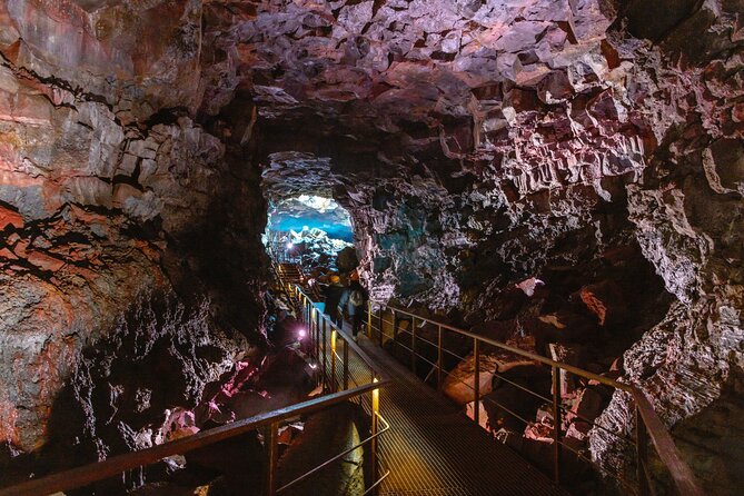 Lava Caving Experience - What to Wear and Bring for a Lava Cave Walk
