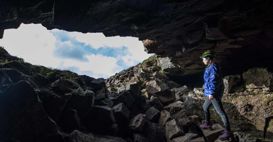 Leidarendi Cave: Lava Tunnel Caving from Reykjavik - How the guide improves the experience, including Louis