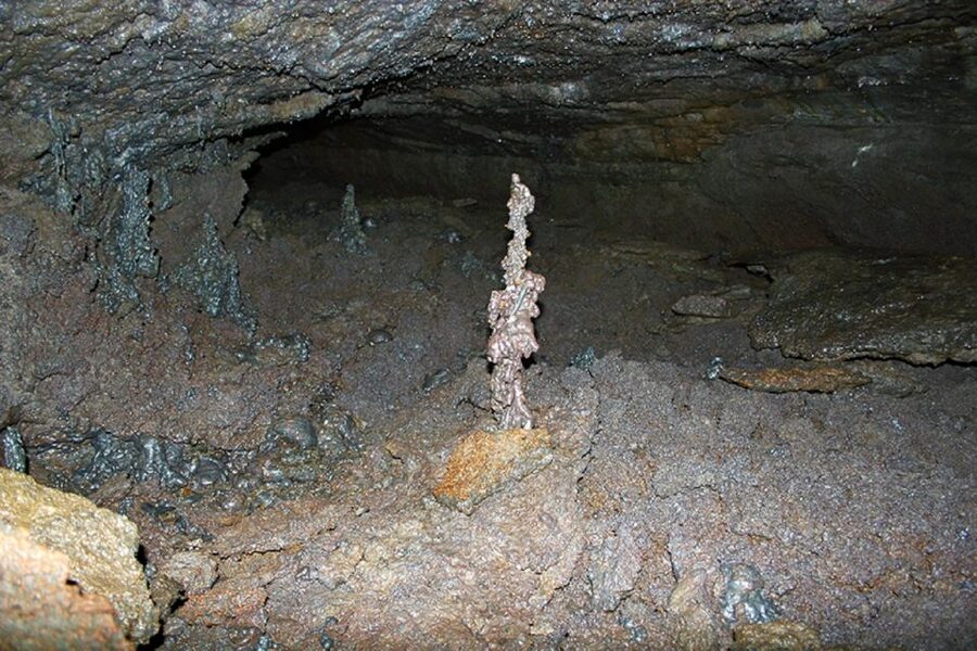 Leidarendi Cave: Lava Tunnel Caving from Reykjavik - Gear and clothing: make your body happy before you go