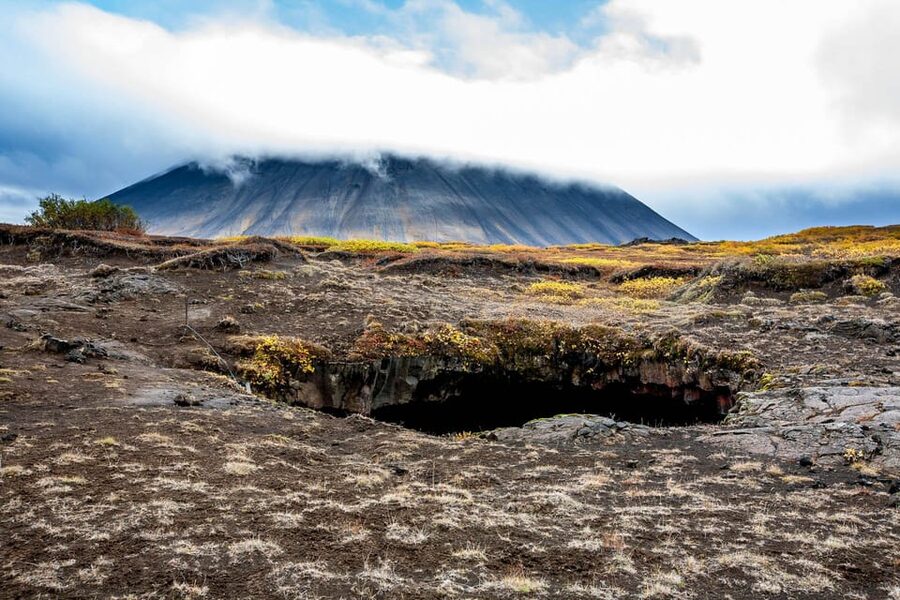 Lofthellir Ice Cave Super Jeep Tour - Guides, pacing, and what good customer care looks like here