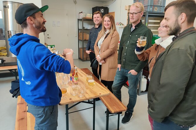 Meadery 1-Hour Tasting in Hella - The history lesson that actually matters