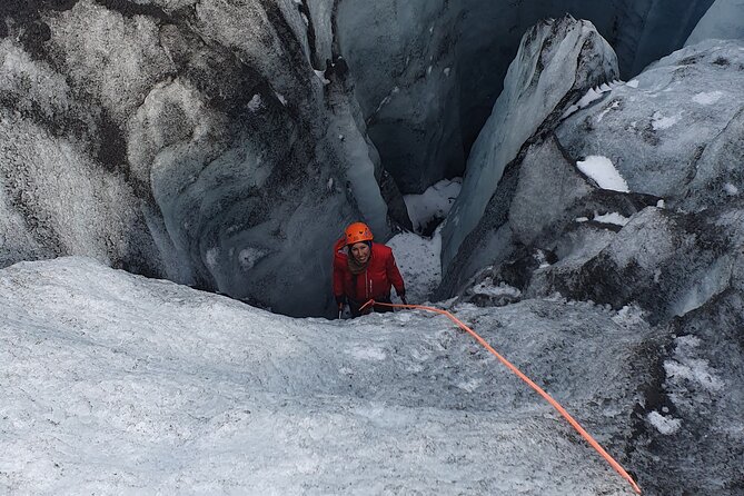 Micro group - Ice climbing at Sólheimajökull - How Long It Takes and How Much You’ll Be Moving