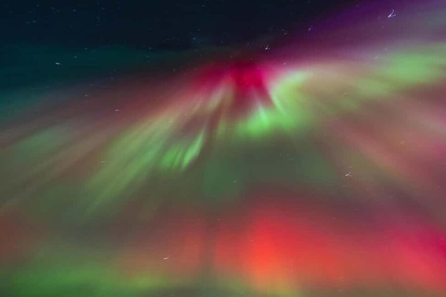 Northern Lights 4x4 Super, Photos, Hot Cocoa, Pastries - Leaving Reykjavík for darker skies that matter