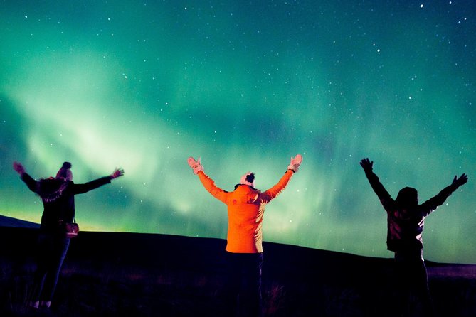 Northern Lights Bus Tour from Reykjavik with Hot Chocolate - Northern lights are real, not magic, and that’s why this tour works