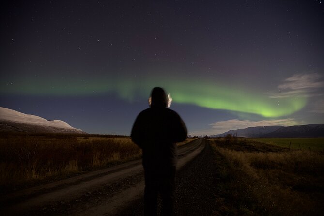 Northern Lights Classic MiniBus Tour from Akureyri - When the Aurora Doesn’t Show: The Free Re-try Plan