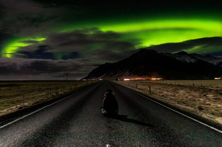 Northern Lights in Mini Bus, Photos, Hot Cocoa and Pastries - How the Guide Improves Your Chances of Actually Seeing the Aurora