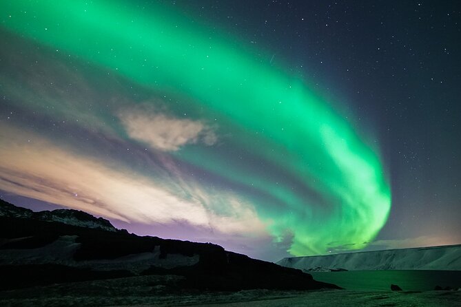 Northern Lights Minibus Tour with Hot Cocoa, Blankets & Photos - Photo Time: Free Guide Photos, Plus Real Talk About Your Phone