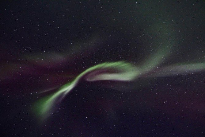 Northern Lights Private Super Jeep Tour with Photos - Reykjanes Peninsula: a first chase when the sky starts hinting
