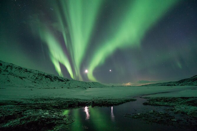 Northern Lights Private Tour-Epic Adventure - A private northern lights hunt from Reykjavík that feels organized