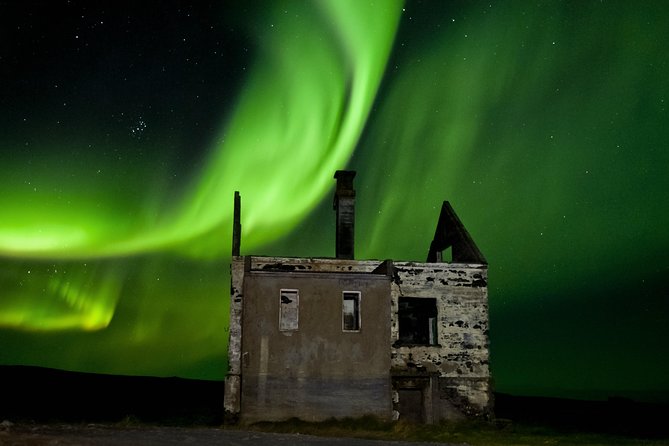 Northern Lights Small-Group Tour with Hot Chocolate & Photos - How the 4-hour hunt unfolds, stop by stop