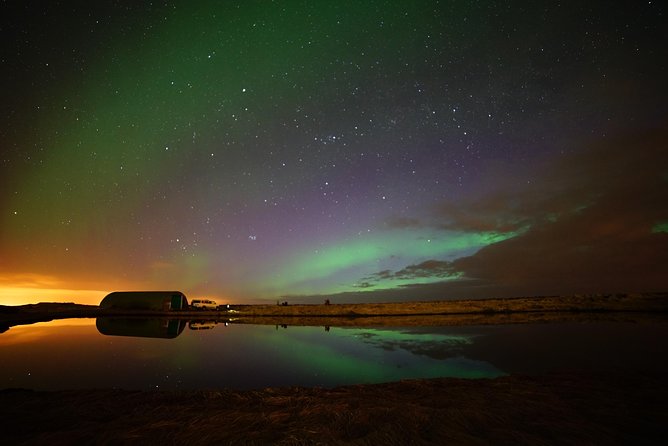 Northern Lights Tour from Reykjavik in a Super Jeep - Warmth and comfort: what to wear for a 3.5 hour aurora wait