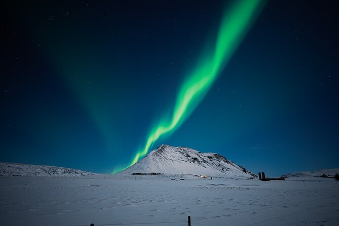 Northern Lights Tour with Photos, Snacks, Warm Snowsuits, Chairs - What you eat and drink while you wait for the sky to perform