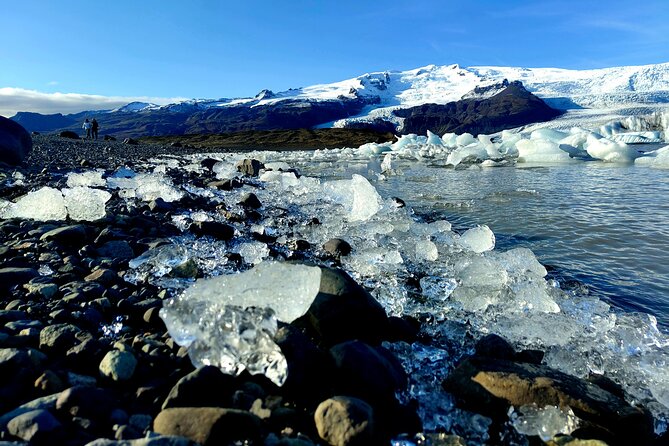 One-Day Tour: Private South Coast with Diamond Beach Adventure - Diamond Beach: Icebergs on Black Sand, and Why the Amount Changes