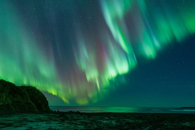 Private Aurora Hunt with Photos in Super Defender - Timing in the Real World, 9 pm start and the 4 pm weather check