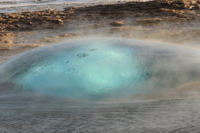 Private Golden Circle and Secret Lagoon Tour from Reykjavik - Kerid Crater: the turn-back photo stop and the optional hike