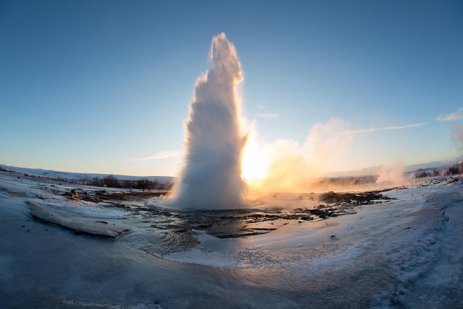 Private Golden Circle & Secret Lagoon tour from Reykjavik - Geysir geothermal area: when the whole ground starts acting like it has a job