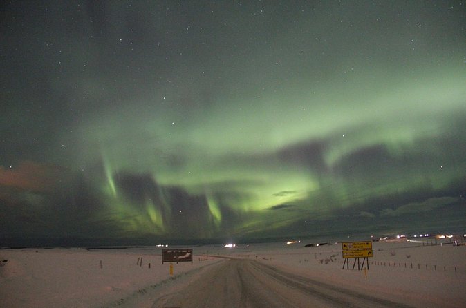 Private Northern Lights Tour from Reykjavik - Food, drinks, and how to avoid turning the night into a chore