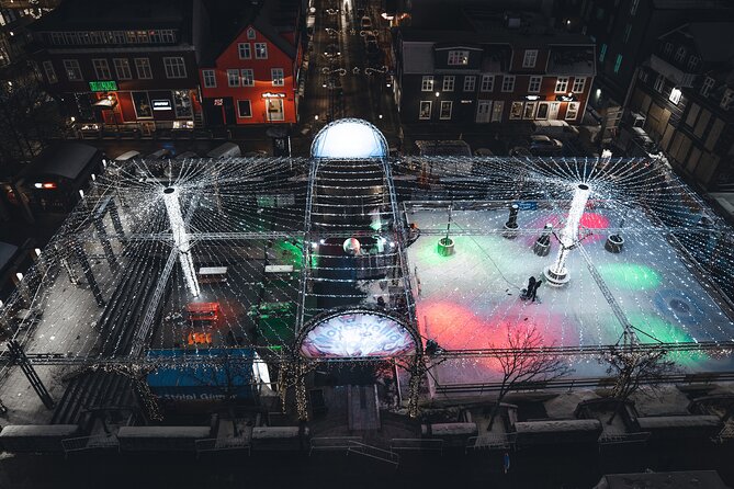 Private Reykjavik Christmas Walking Tour - Guides, pacing, and how the tour feels day to day