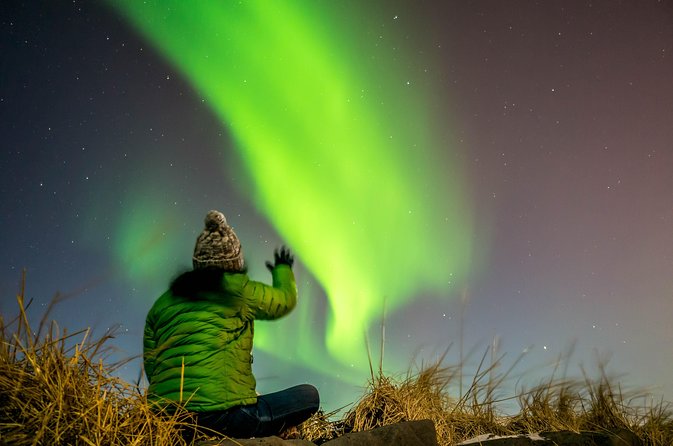 Private Super Jeep Northern lights hunt from Reykjavik - Stop 1: The off-road aurora hunting strategy beyond light pollution