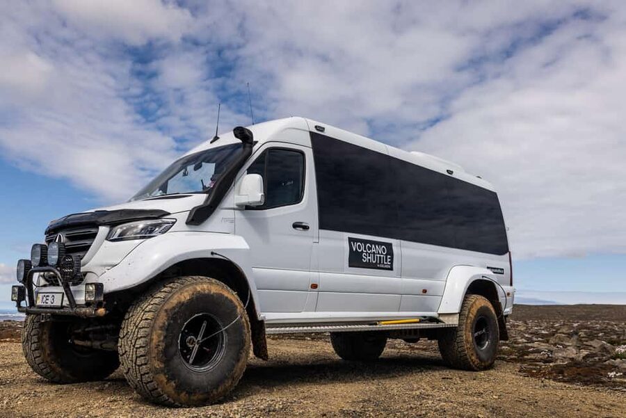 Reykjanes Peninsula: Super Jeep Volcano Shuttle Tour - Price and value: is $127 for 100 minutes worth it