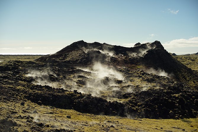 Reykjanes secret G spots - raw edition - Weather and clothing: what to wear so you can enjoy every stop