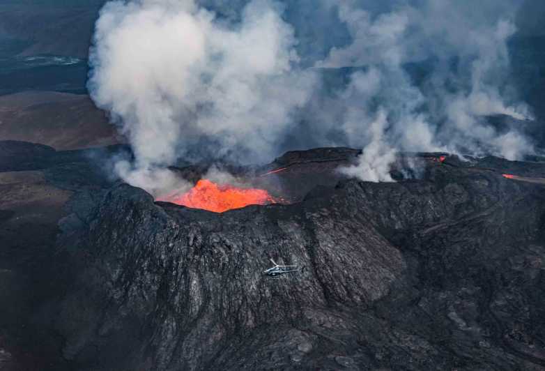 Reykjavik: 45-Minute Volcano Sightseeing Helicopter Tour - Why a 45-minute helicopter over Reykjanes makes sense