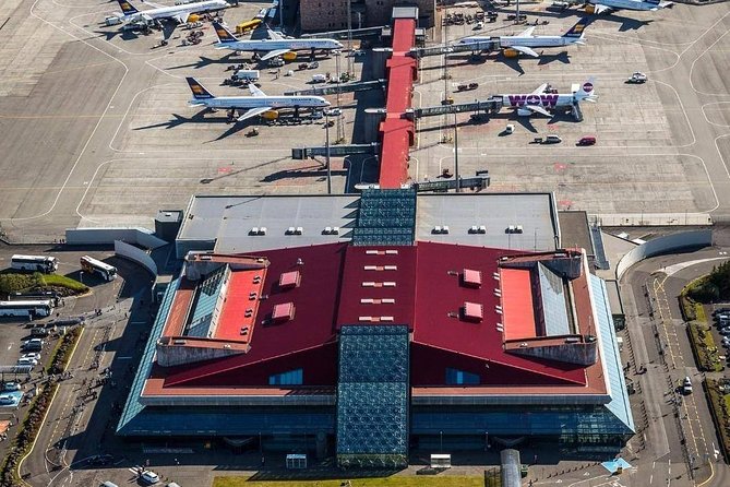 Reykjavik area to Keflavik Private Luxury Airport Transfer - Price and value: what $280 per group really buys