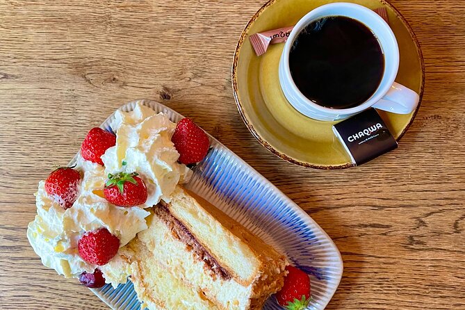 Reykjavik Food and Drink Adventure - Local Evening Experience - The guide factor: Stevie, Helga, Jenny, Burger, Minty, and what you gain
