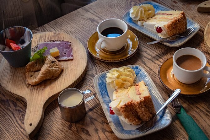 Reykjavik Food Walk - Local Foodie Adventure in Iceland - What You Learn Along the Walk (Without Making It Feel Like a Lecture)