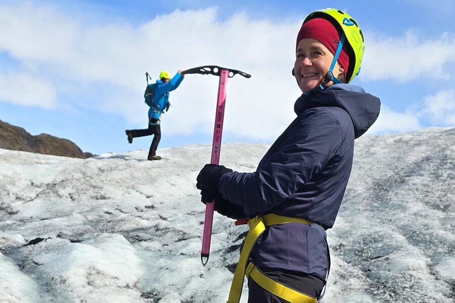 Reykjavik: Glacier Hike, Waterfalls and Black Sand Beach - The south-coast hits, all in one long day