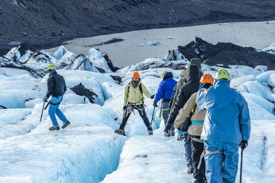 Reykjavik: Glacier Hike, Waterfalls and Black Sand Beach - Where the volcanic and glacial scenery starts to click