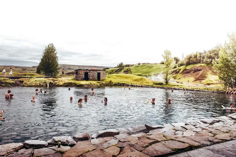 Reykjavík: Glacier Snowmobile and Hot Springs with Pickup - How the day is built: pickup, super-truck ride, and glacier time