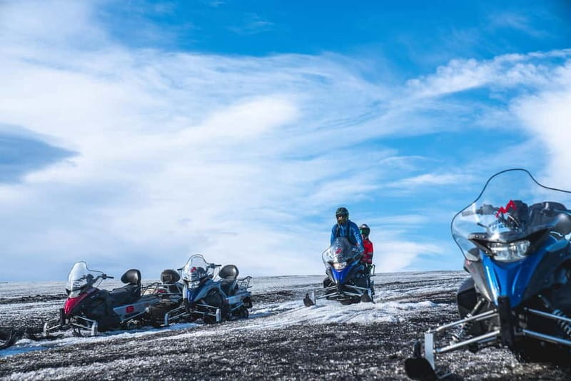 Reykjavík: Glacier Snowmobile and Hot Springs with Pickup - What to bring (and what not to bring) for a smoother day