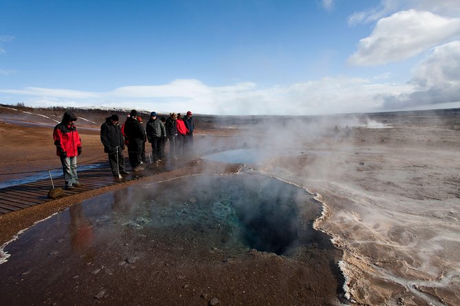 Reykjavik: Golden Circle and Northern Lights Small-Group Tour - Back to Reykjavik: using your 2-hour break well