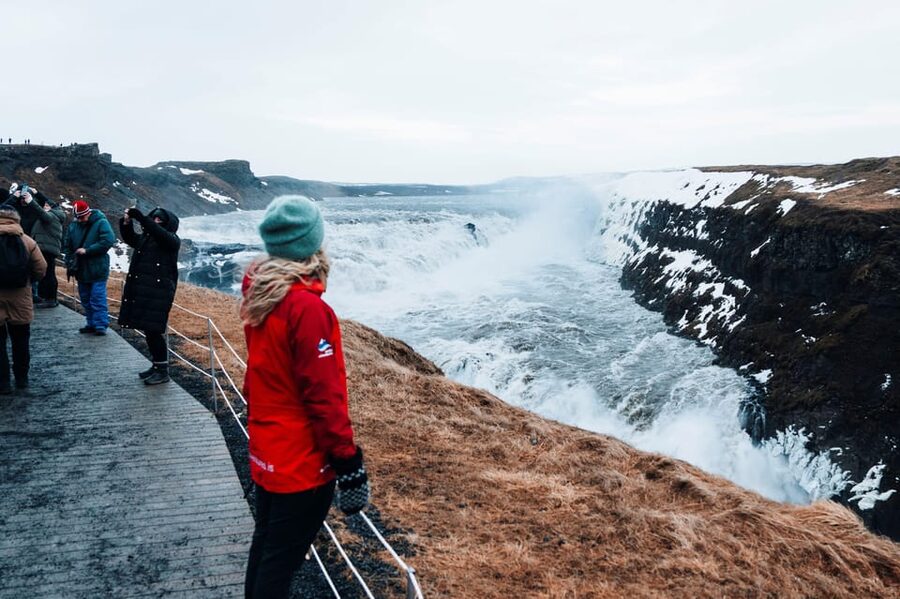 Reykjavík: Golden Circle and Silfra Snorkeling Combo Tour - Geysir geothermal area: seeing the word geyser in action