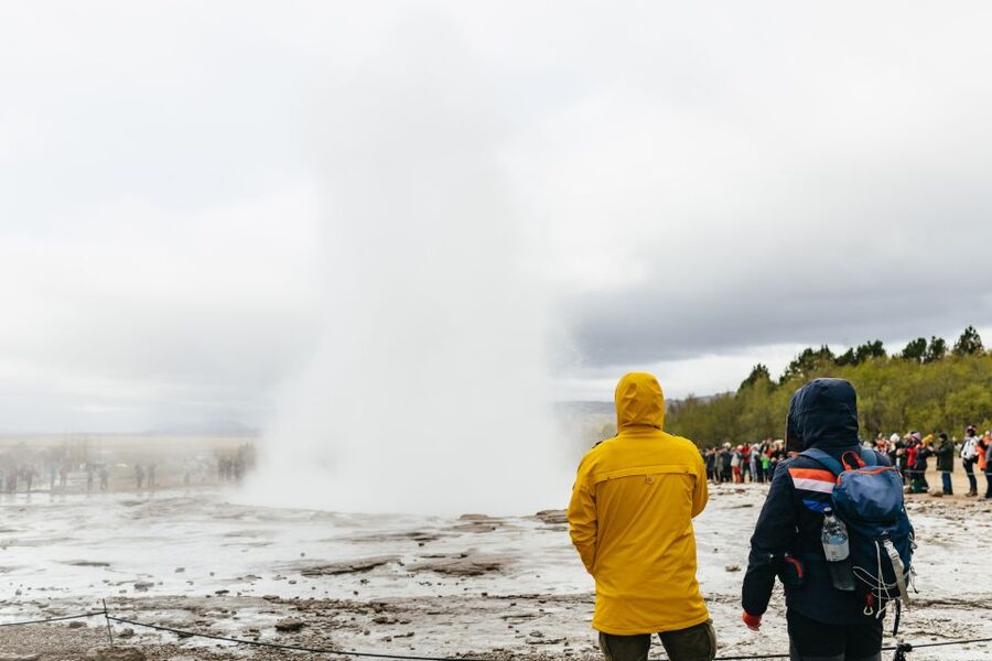 Reykjavik: Golden Circle, Crater & Blue Lagoon Minibus Tour - Blue Lagoon Comfort Package: towels, mask, and your 2-hour soak