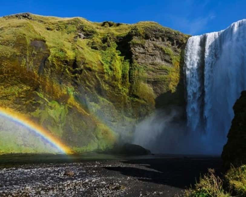 Reykjavík: Golden Circle & Extra Waterfalls Small Group Tour - Þingvellir National Park: geology plus meaning, not just scenery