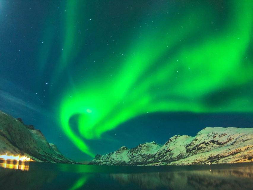 Reykjavík: Golden Circle Tour & Perlan Museum Tour - Kerið Volcanic Crater: a short stop with real “where am I” value