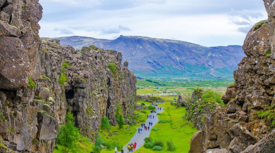 Reykjavik: Golden Circle Tour with Blue Lagoon Visit & Entry - Thingvellir National Park: standing in the rift between plates