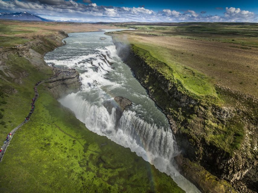 Reykjavik: Golden Circle Tour with Blue Lagoon Visit & Entry - Audio guide and comfort details that make the tour easier