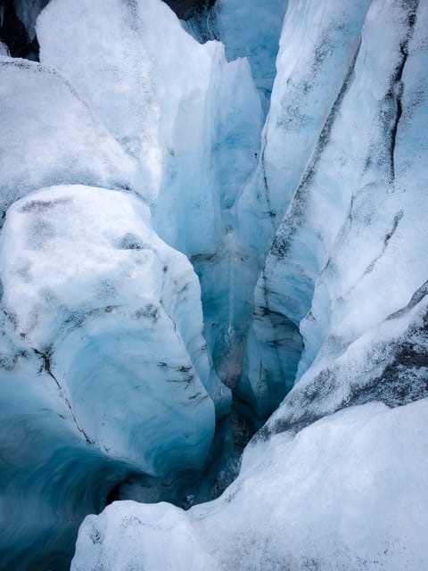 Reykjavík: Iconic Glacier Hike, South Coast & Waterfalls - Reykjavík Pickup and the Minibus Rhythm (8:00 to 8:30, Small Group, Free Wi-Fi)